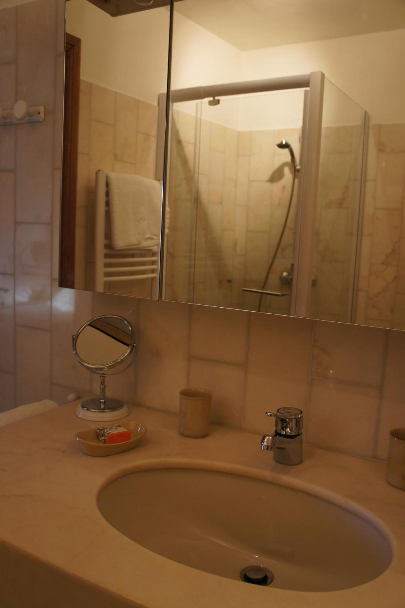 Chambres D'Hotes Les Terrasses Du Soleil Cagnes-sur-Mer Zimmer foto