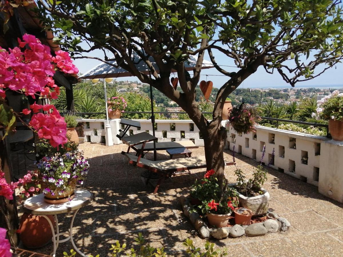 Chambres D'Hotes Les Terrasses Du Soleil Cagnes-sur-Mer Exterior foto